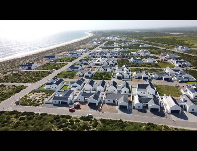 519M² VACANT LAND FOR SALE IN ATLANTIC SANDS PRIVATE ESTATE